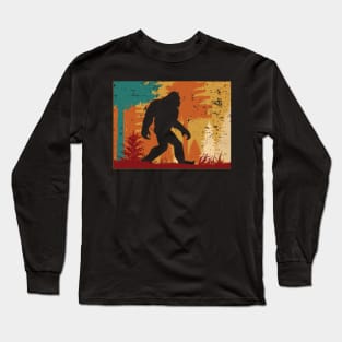 Bigfoot Retro Vintage Sasquatch Colorado Long Sleeve T-Shirt